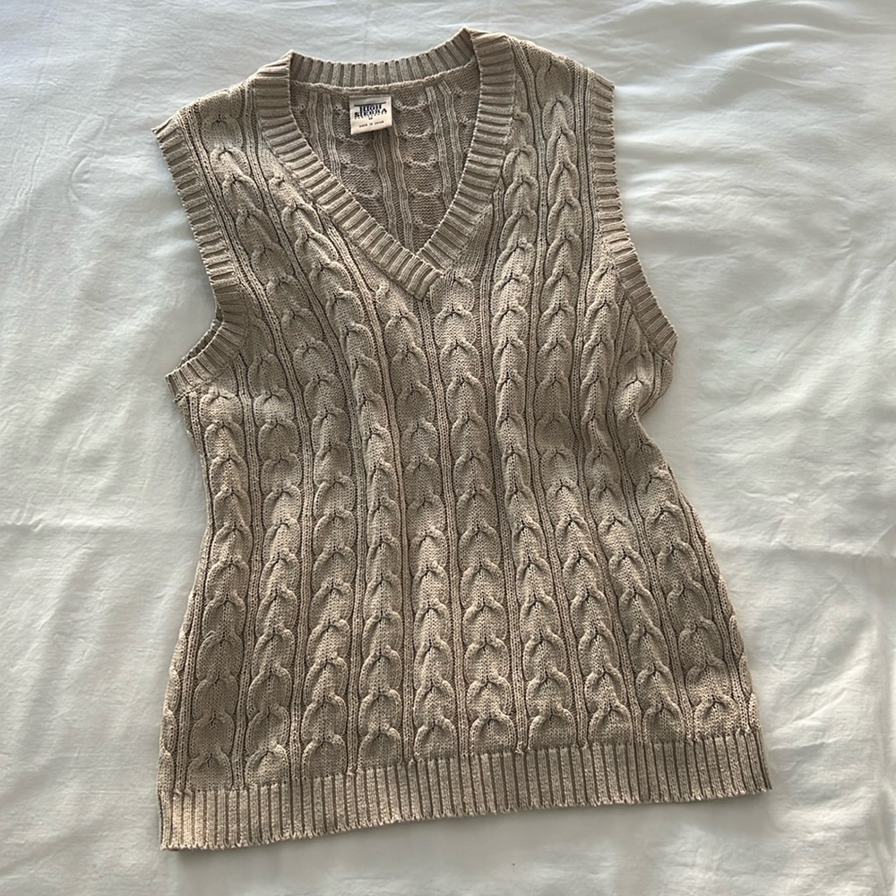 High Sierra Beige Cable Knit V-Neck Sweater Vest